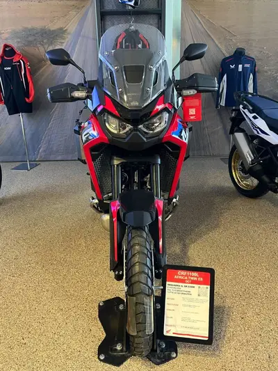 Honda Africa Twin CRF 1100L ES DCT (2024 - 26) nuova