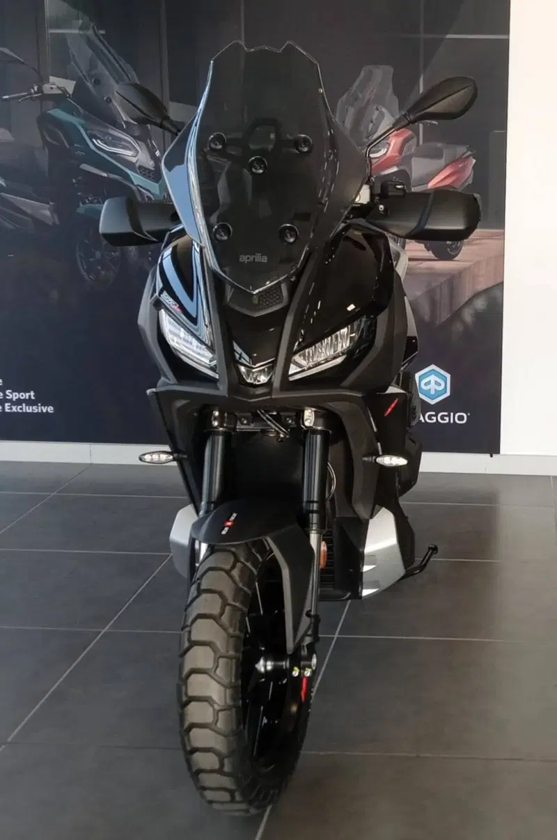 Aprilia SR GT 400 (2026) (2)