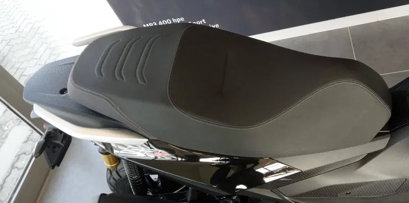 Aprilia SR GT 400 (2026) (9)