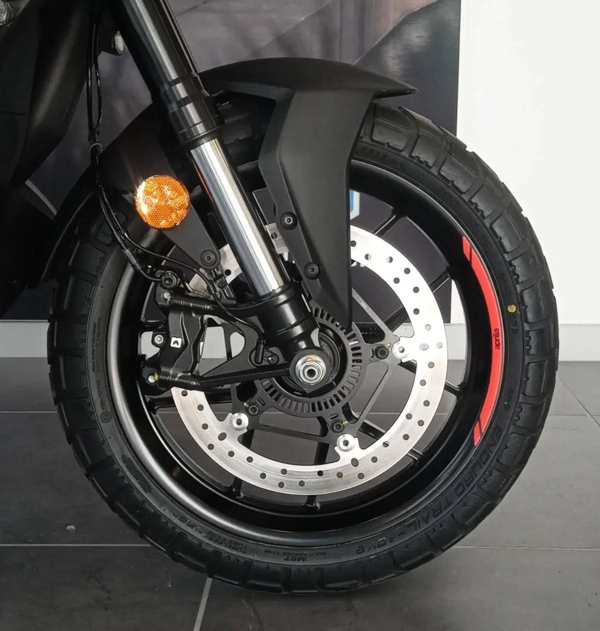 Aprilia SR GT 400 (2026) (13)