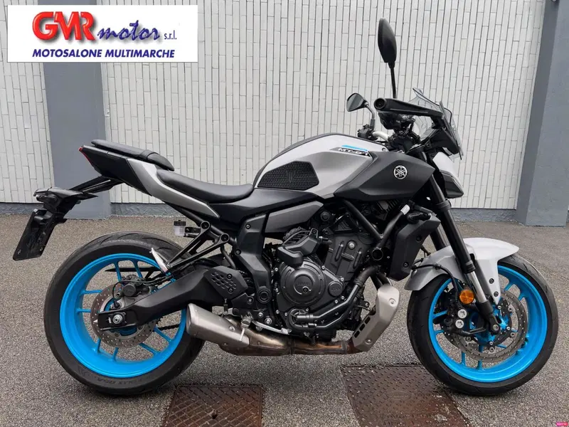 Yamaha MT-07 Y-AMT (2025 - 26)
