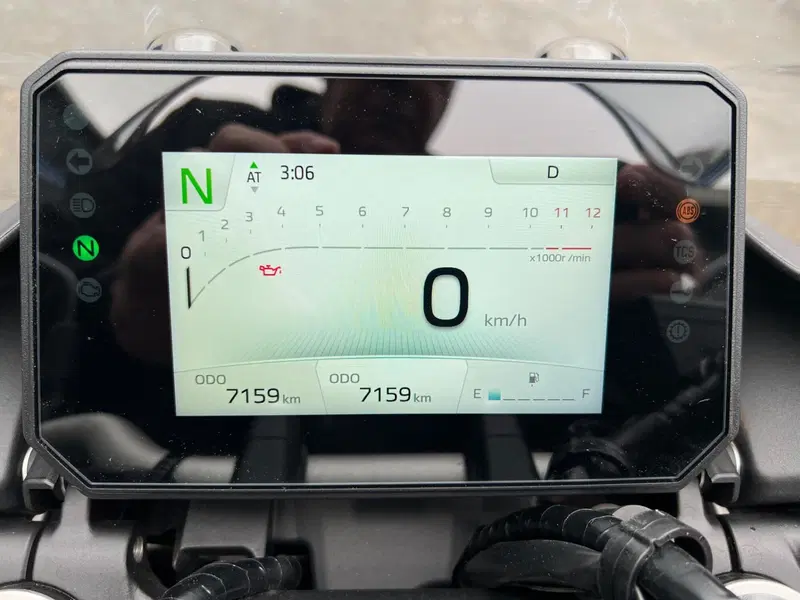 Yamaha MT-07 Y-AMT (2025 - 26) (5)