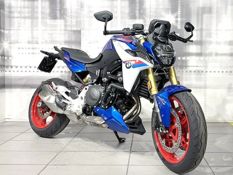 Bmw F 900 R (2025 - 26)