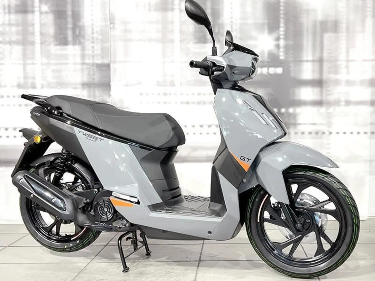 Peugeot Tweet 125 FL GT ABS (2024)