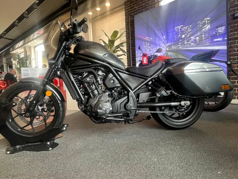 Honda CMX 1100 Rebel T DCT (2025 - 26) (3)