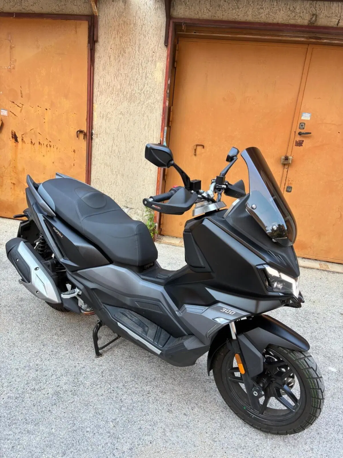 Sym ADX 300 (2024 - 26) (3)