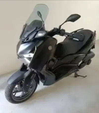 Yamaha X-Max 125 Tech Max (2021 - 24) usata