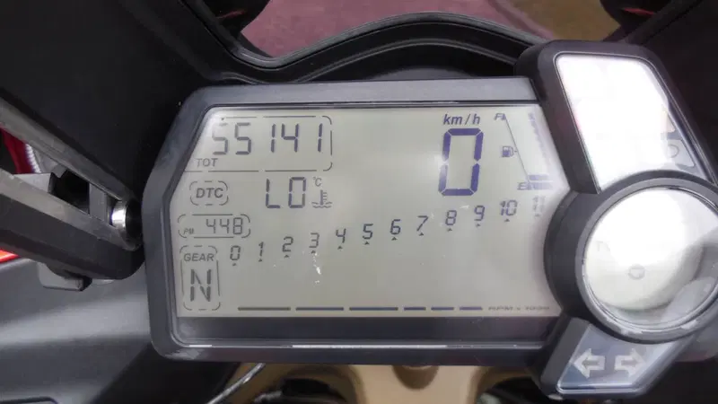 Ducati Multistrada 1200 ABS (2010 - 12) (4)