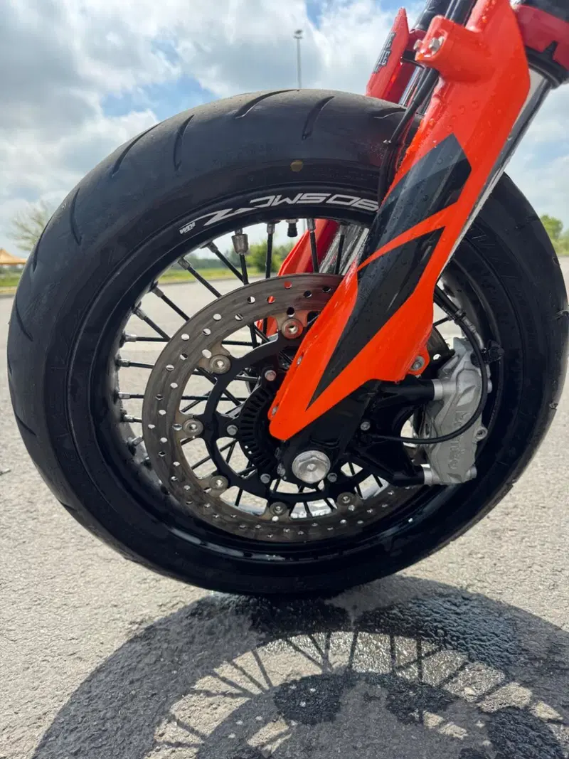 KTM 690 SMC R (2021 - 22) (7)