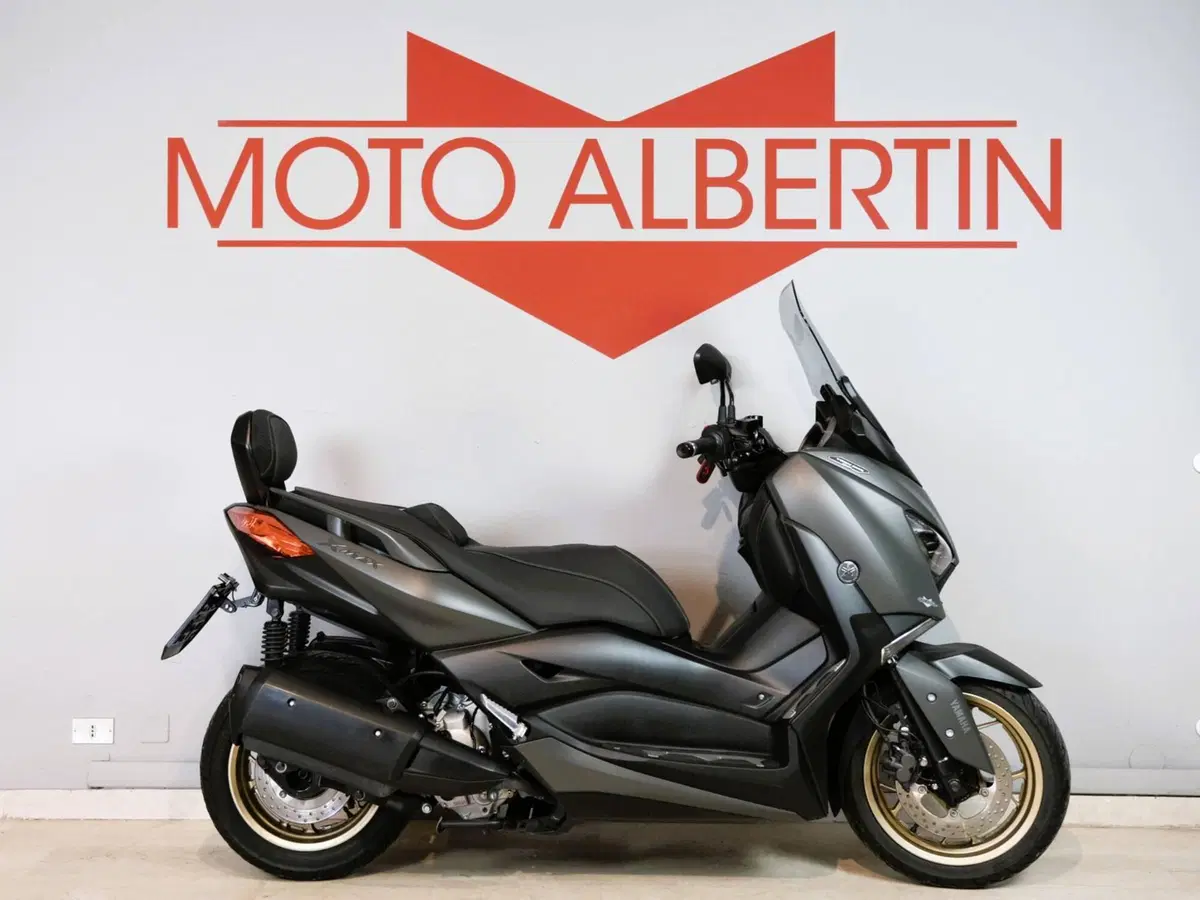 Yamaha X-Max 300 Tech Max (2021 - 24)