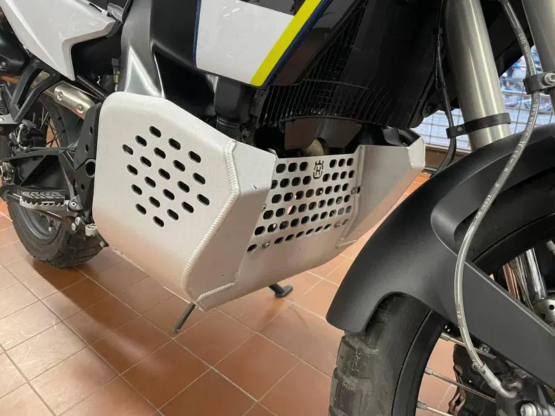 Husqvarna Norden 901 Expedition (2023 - 24) (9)