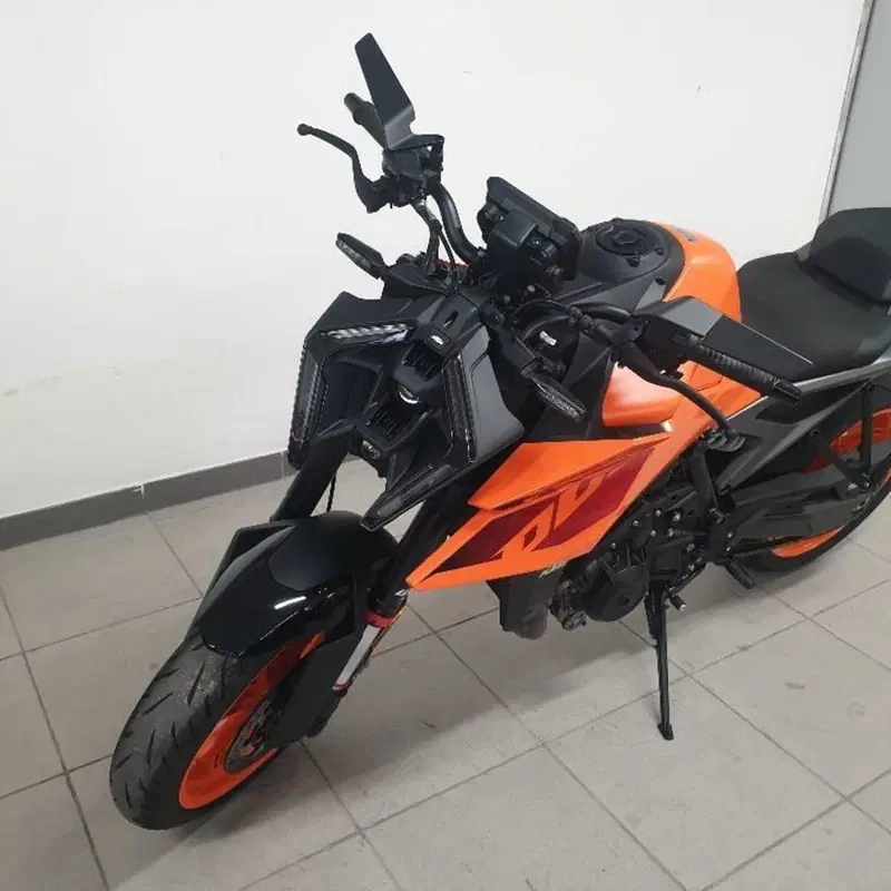 KTM 990 Duke (2024 - 26) (3)