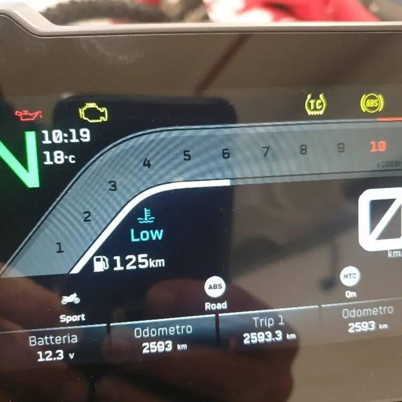 KTM 990 Duke (2024 - 26) (4)