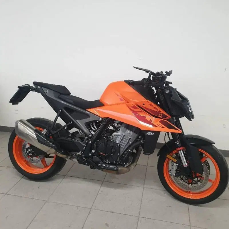 KTM 990 Duke (2024 - 26) (5)