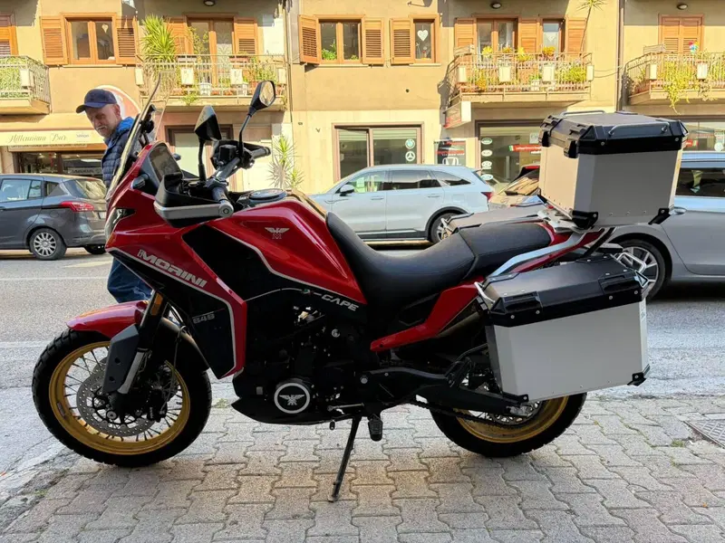 Moto Morini X-Cape 650 Gold Wheels Edition (2022 - 26) (3)