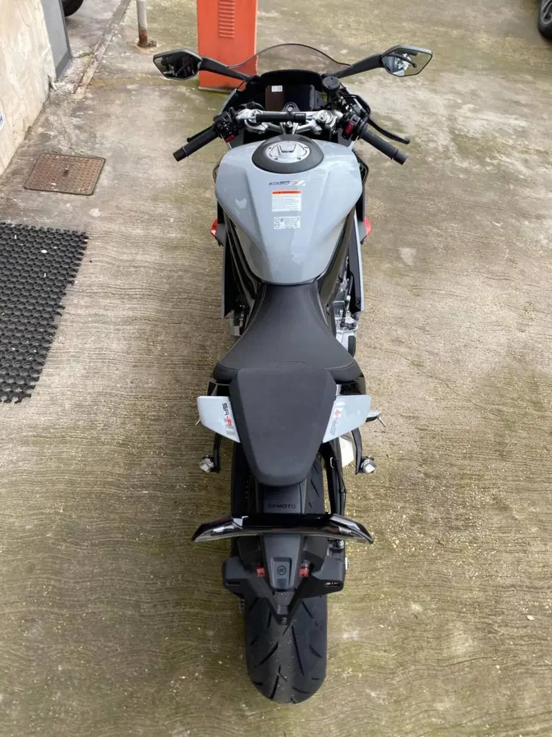 CFMOTO 675SR-R (2025 - 26) (6)