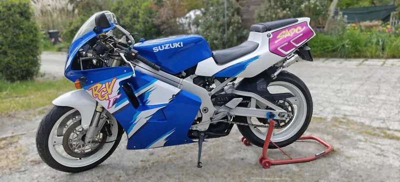 Suzuki RG 250 Gamma (1989 - 93) (2)