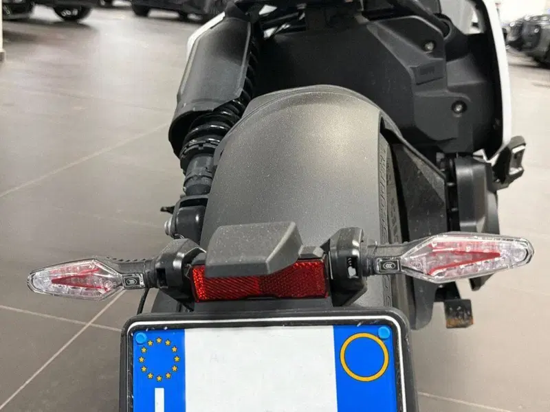 Bmw CE 04 (2021 - 25) (11)