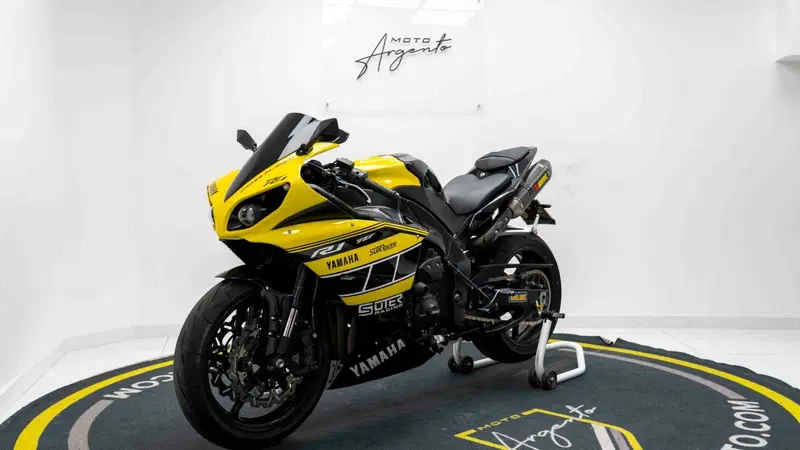 Yamaha YZF R1 (2009 - 11) (7)