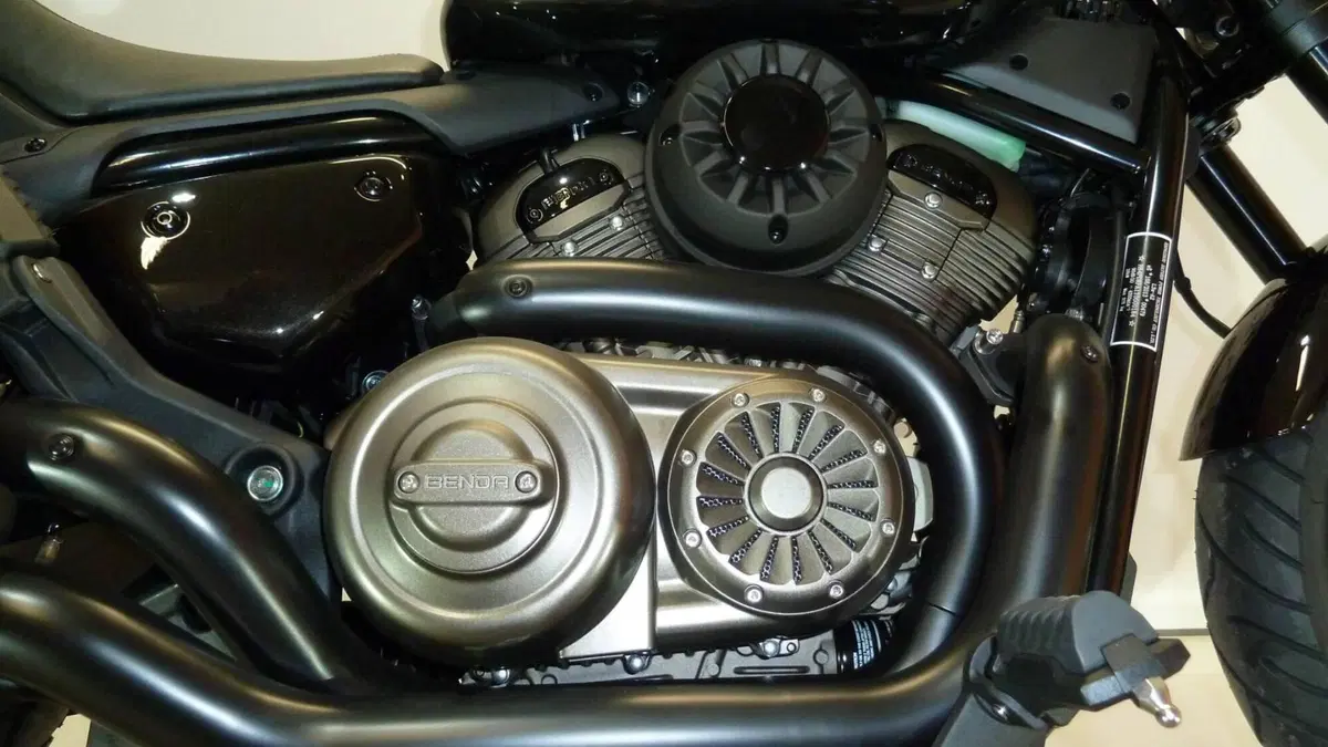 Benda Motorcycles Chinchilla 350 CVT Neo (2026) (3)