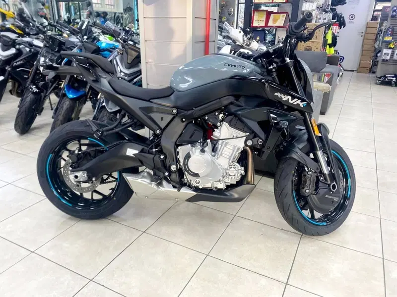 CFMOTO 675NK (2025 - 26) (2)