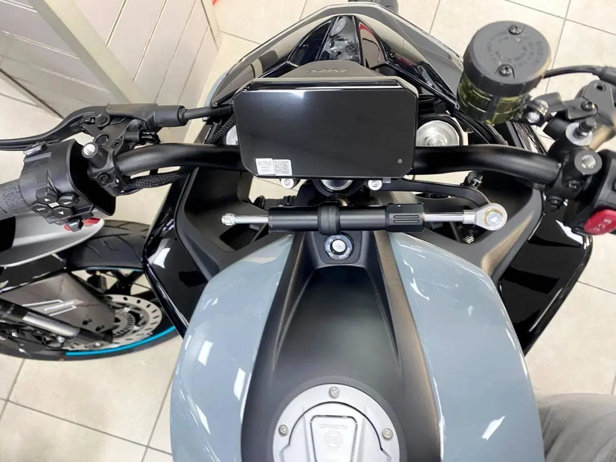CFMOTO 675NK (2025 - 26) (5)