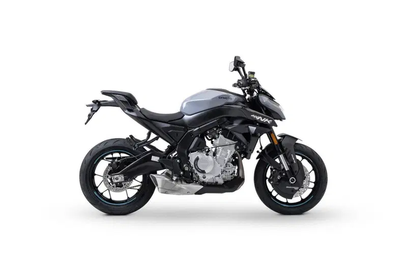 CFMOTO 675NK (2025 - 26) (13)