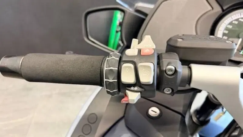 Bmw R 1200 RT (2014 - 16) (5)