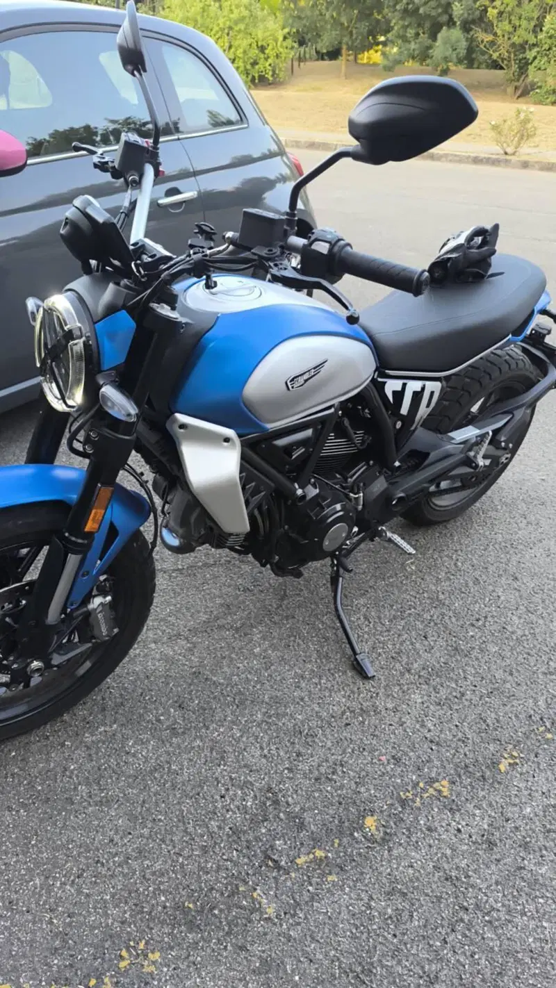 Ducati Scrambler 800 Icon (2023 - 24) (2)