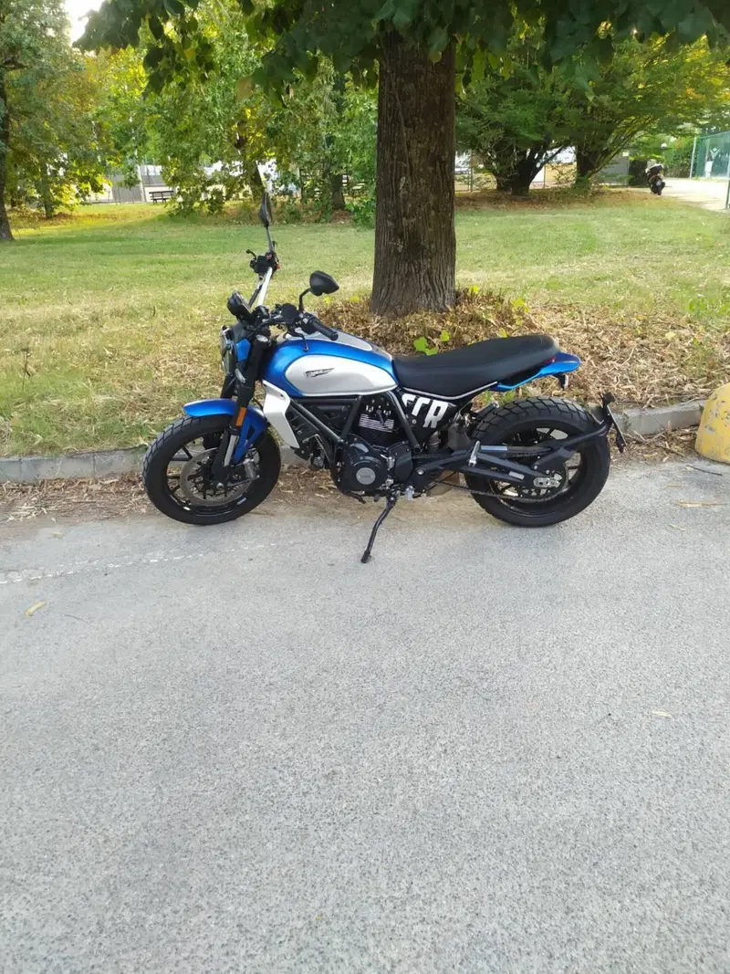 Ducati Scrambler 800 Icon (2023 - 24)