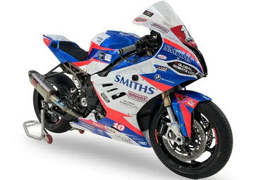 All'asta la BMW S1000 RR con cui Hickman dominò il TT 2019: stima fino a 44.000 euro