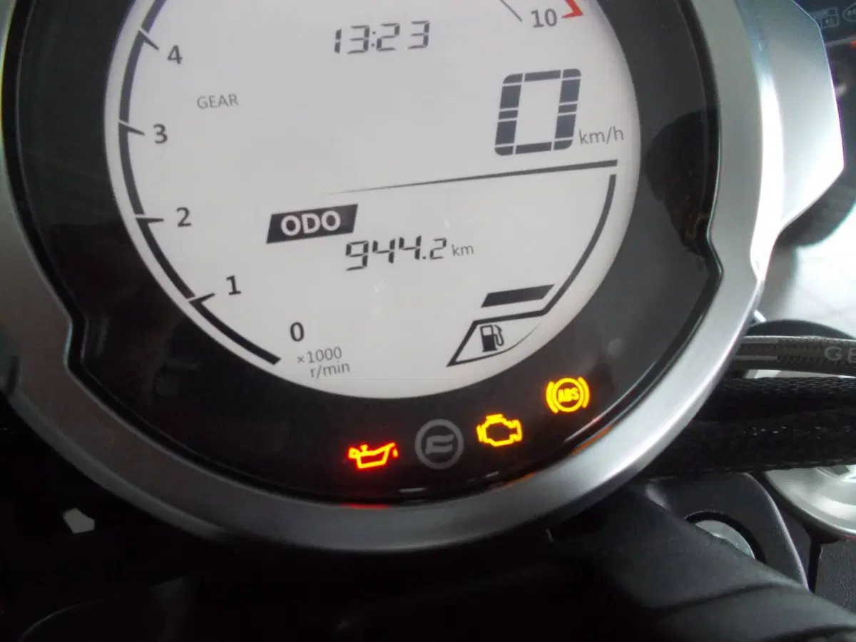 CFMOTO 700CL-X Heritage (2021 - 26) (6)
