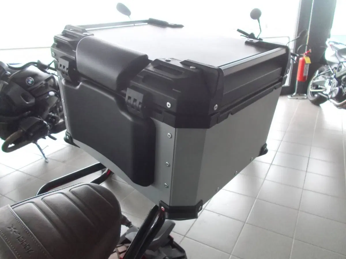 CFMOTO 700CL-X Heritage (2021 - 26) (7)
