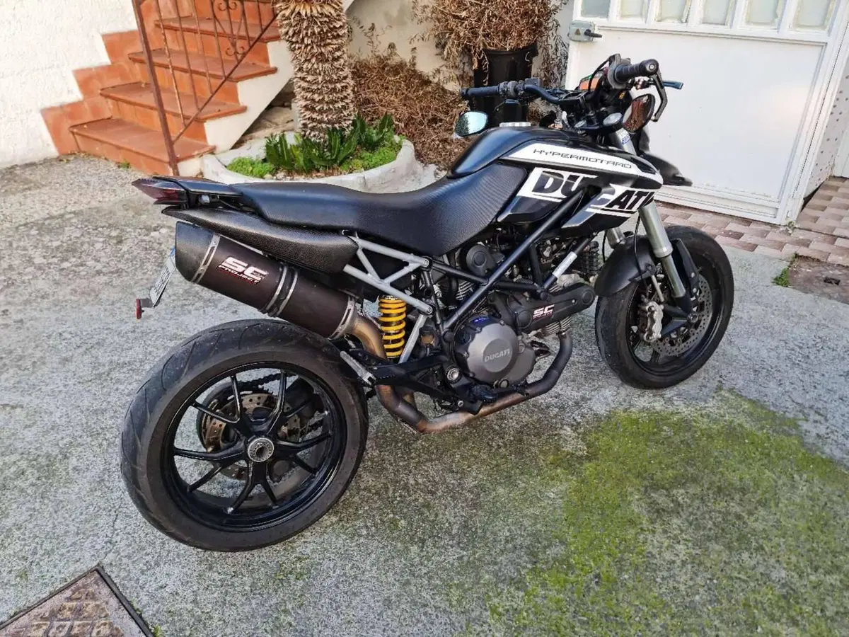 Ducati Hypermotard 796 (2012)