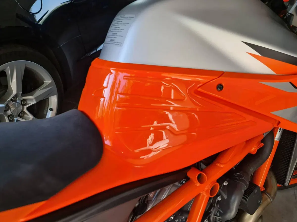 KTM 1290 Super Duke R EVO (2022 - 23) (4)