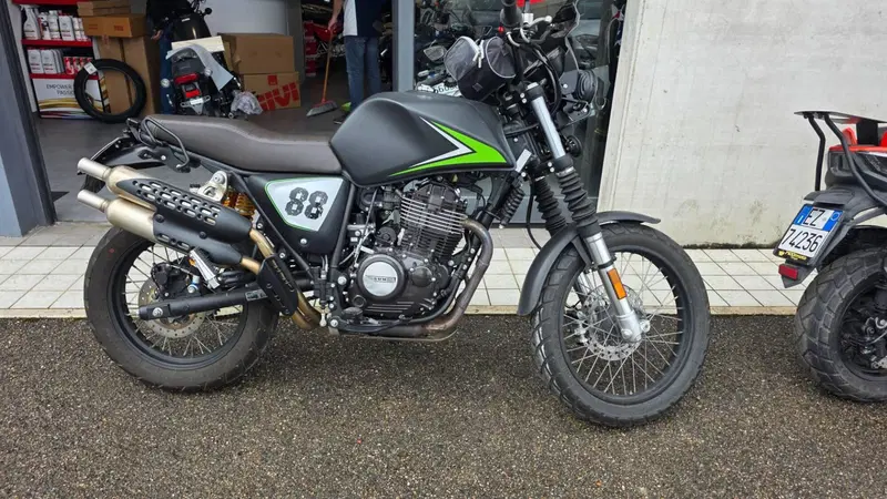 Swm Six Days 440 (2018 - 20)