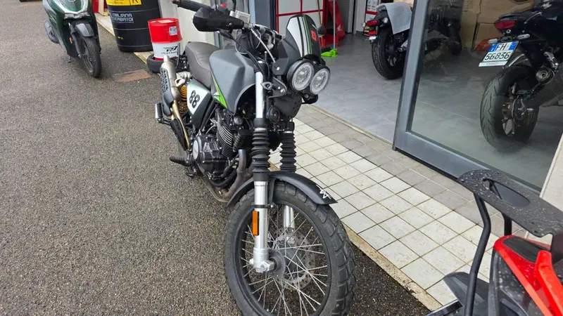 Swm Six Days 440 (2018 - 20) (4)