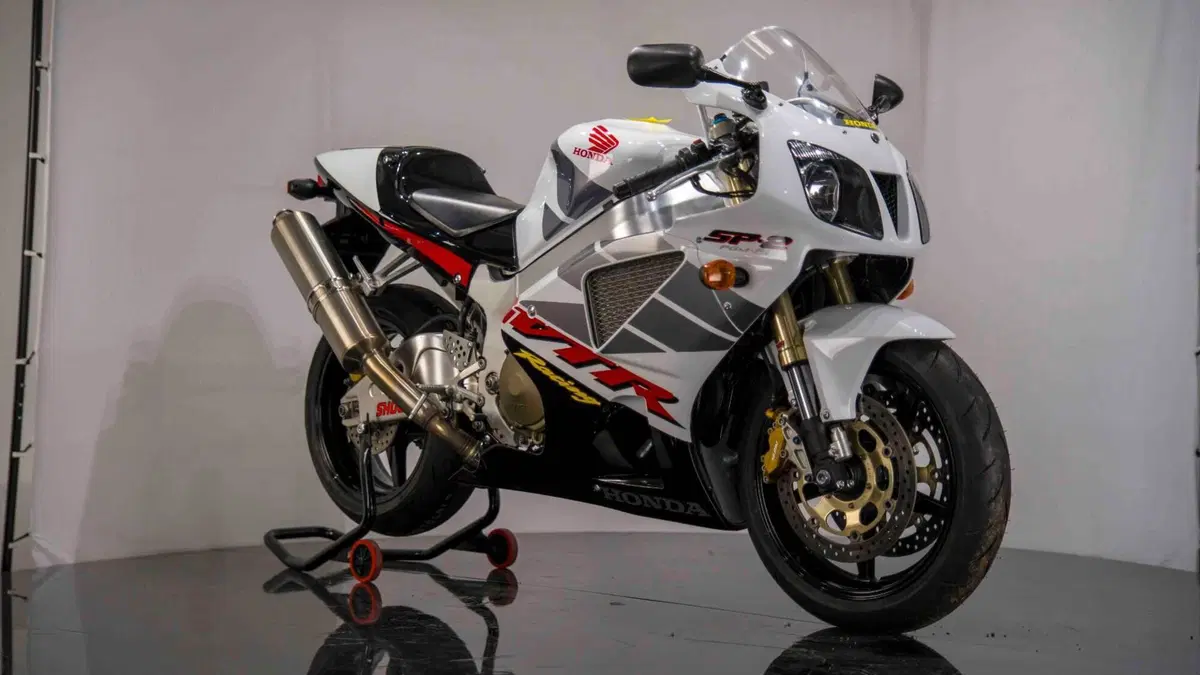 Honda VTR 1000 SP-2 (2002 - 06) (5)