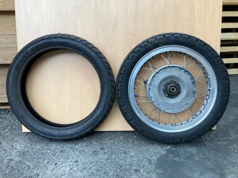 Ruota V7Sport Moto Guzzi (2)