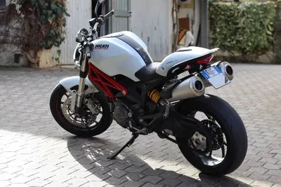 Ducati Monster 796 (2010 - 13) usata
