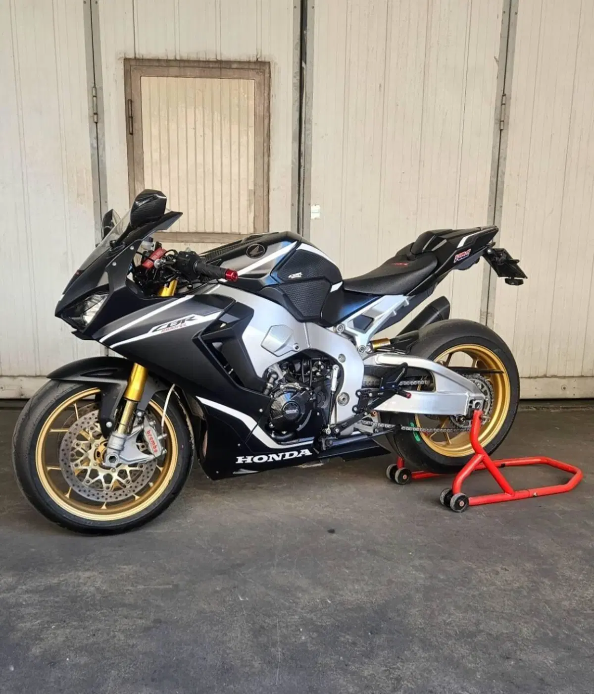 Honda CBR 1000 RR Fireblade SP (2017 - 19) (4)