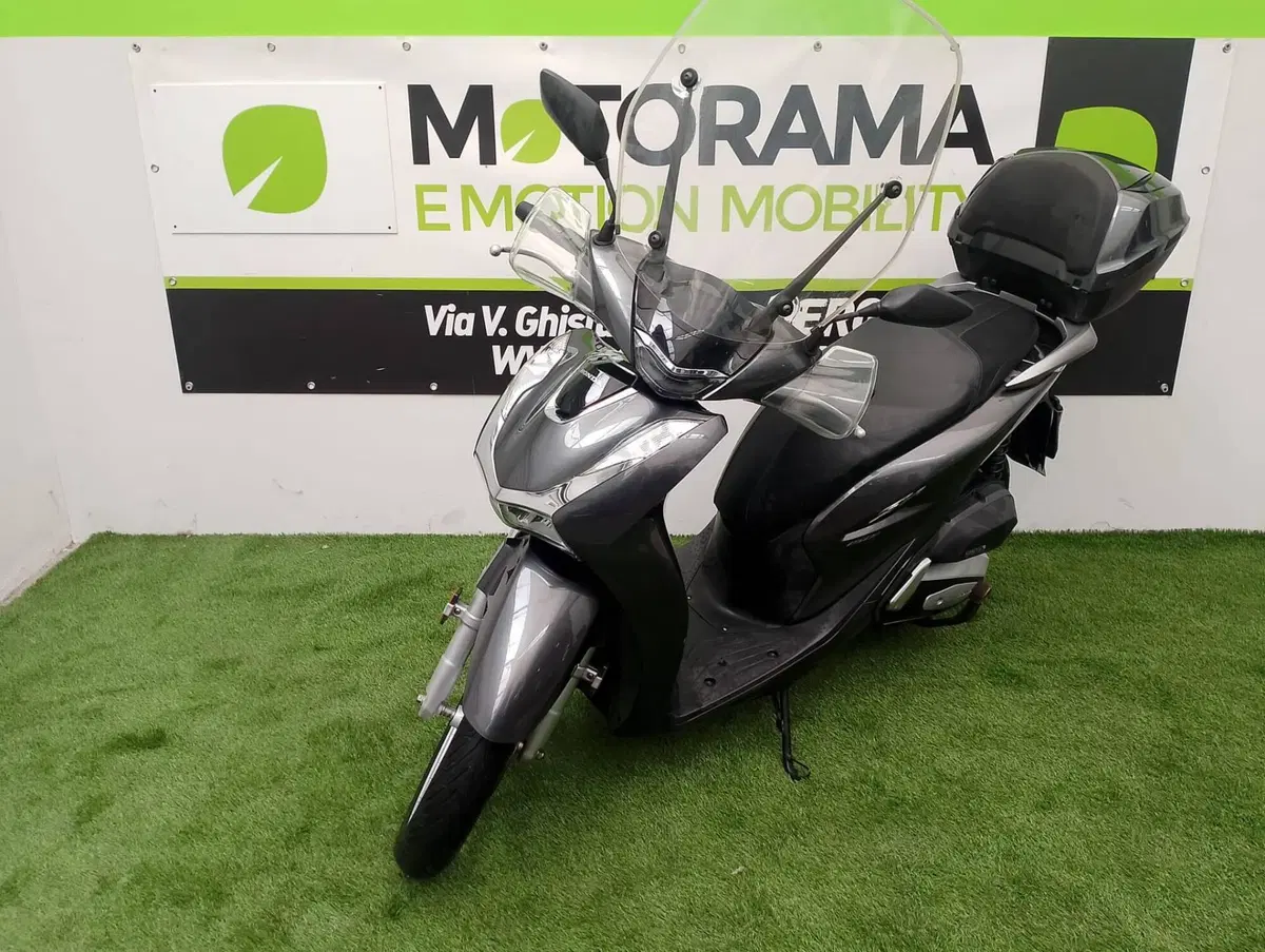 Honda SH 150i (2020 - 23) (2)
