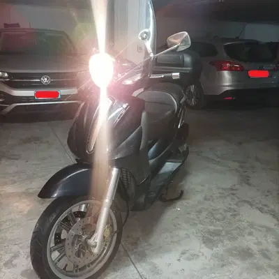 Piaggio Beverly 500 usata