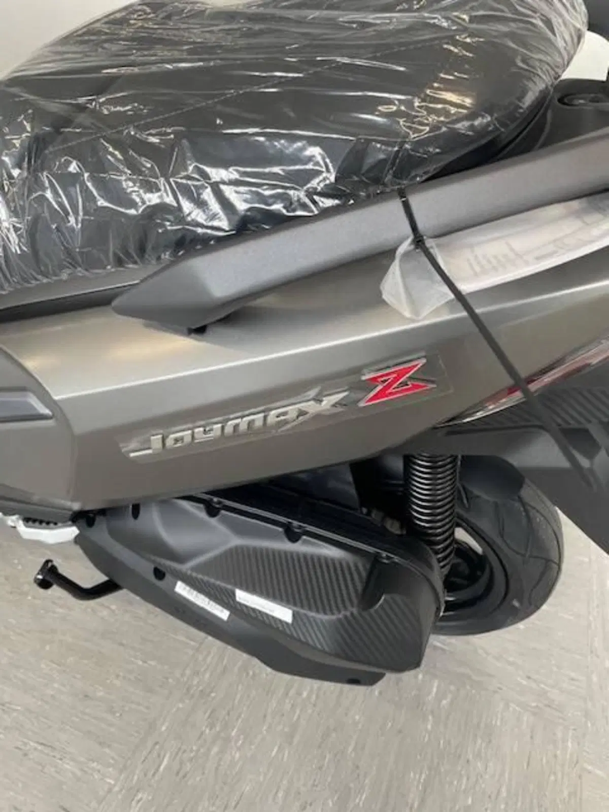 Sym Joymax 300 Z (2025 - 26) (4)