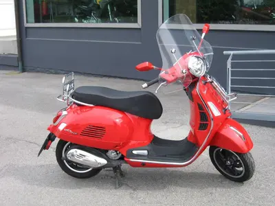 Vespa GTS 300 Super (2023 - 24) usata