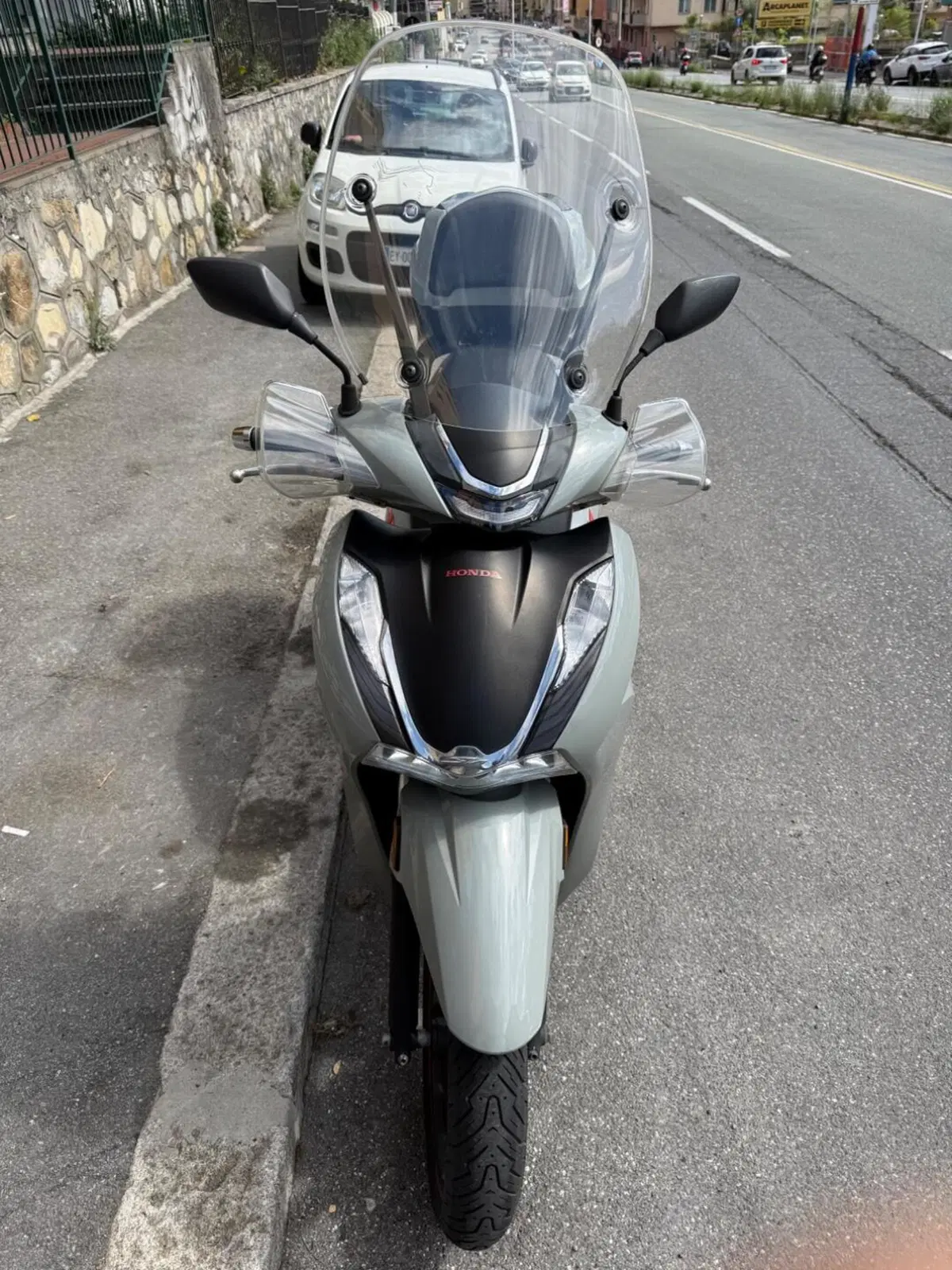Honda SH 350 Sport (2021 - 24) (2)