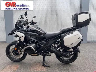 Bmw R 1300 GS Triple Black (2023 - 26) usata