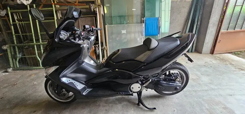 Yamaha T-Max 500 Tech Max (2011 - 13) (3)