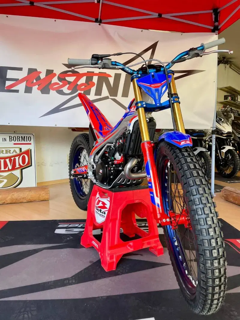 Betamotor Sincro 300 2T (2026) (2)