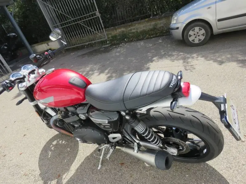 Triumph Speed Twin 1200 (2021 - 24) (5)